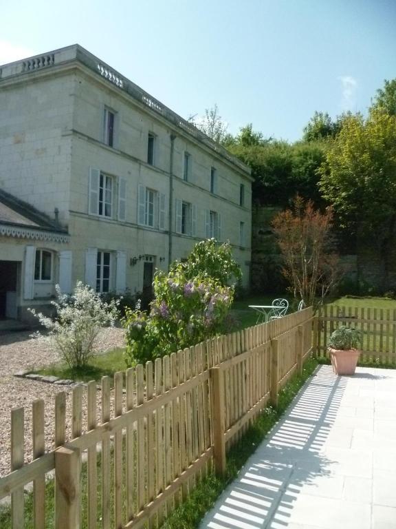 Chambre D' Hotes La Lucasserie Saumur Εξωτερικό φωτογραφία